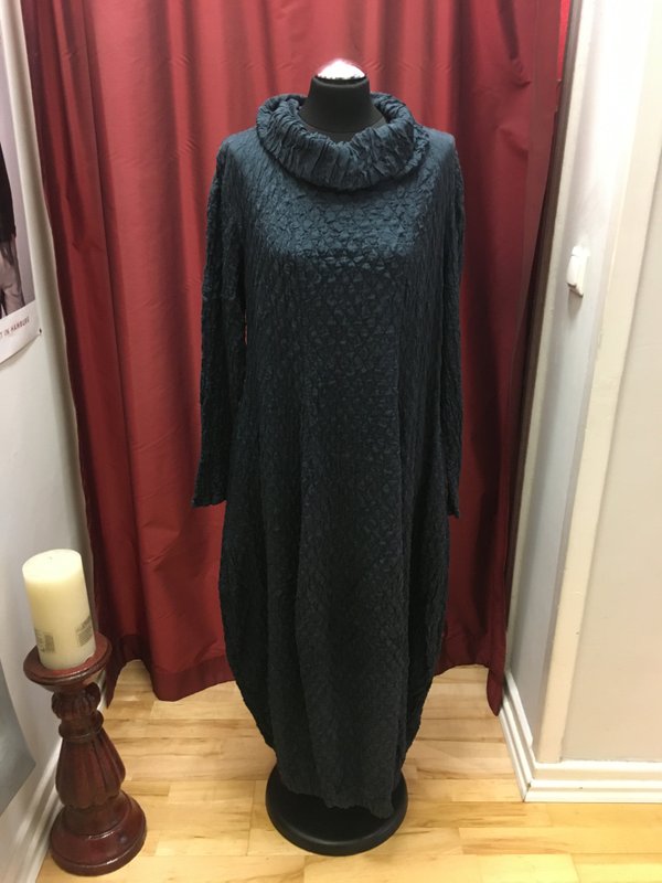 Kleid "Urta" von Prächtig Berlin