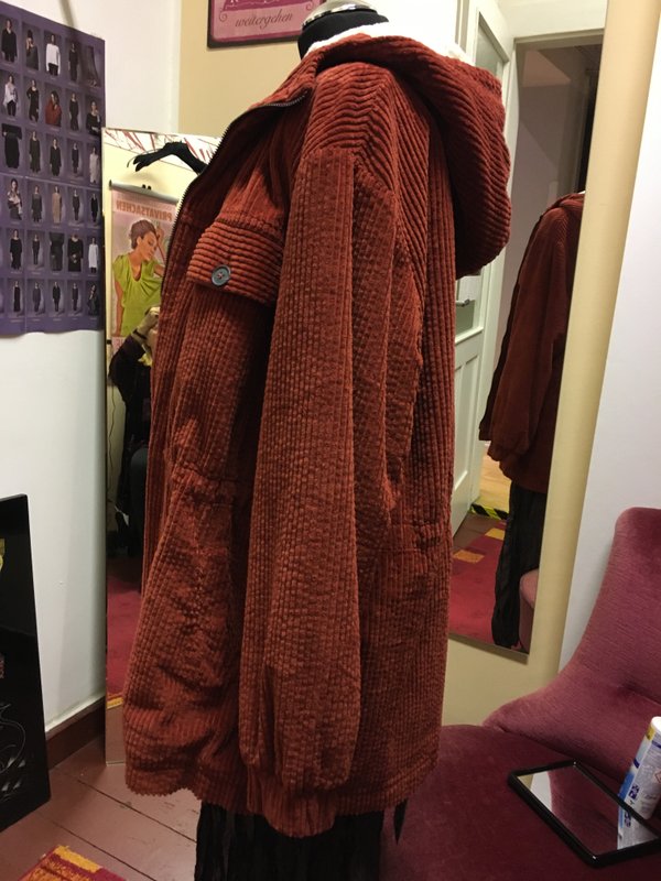 Cord Jacke mit warmen Teddyfutter aus Baumwolle