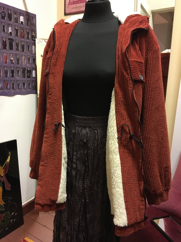 Cord Jacke mit warmen Teddyfutter aus Baumwolle