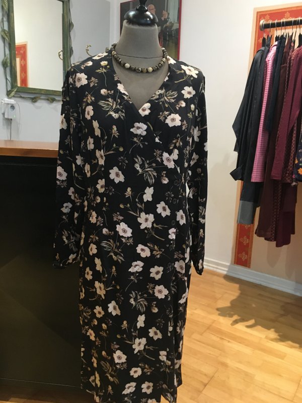 Kleid aus Viskose von Lana