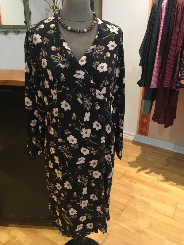 Kleid aus Viskose von Lana